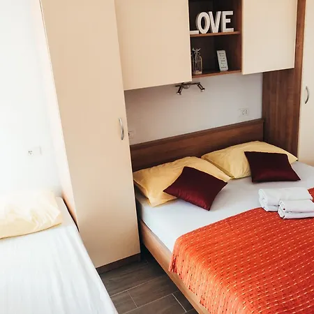Apartment Boza Vodice