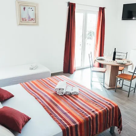 Boza Apartment
