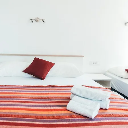 Boza Apartment *