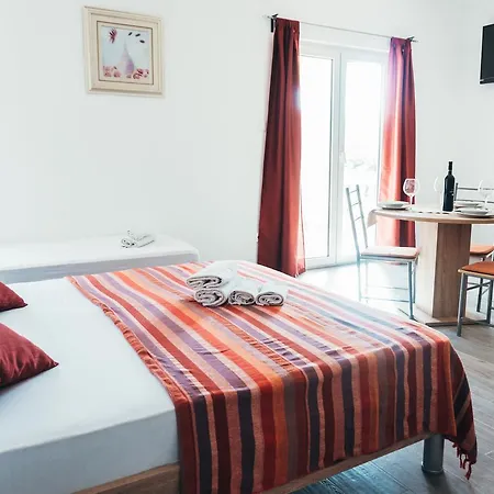 Apartment Boza *