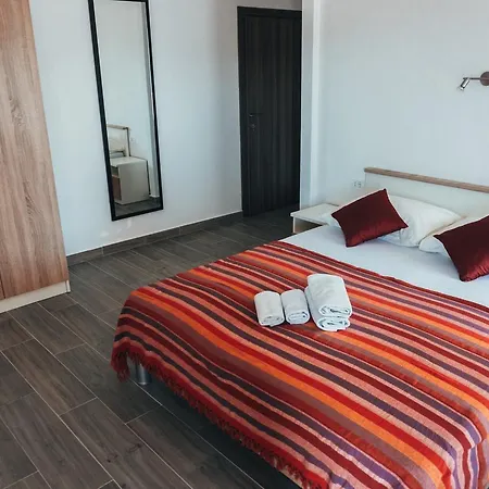 Boza Apartment